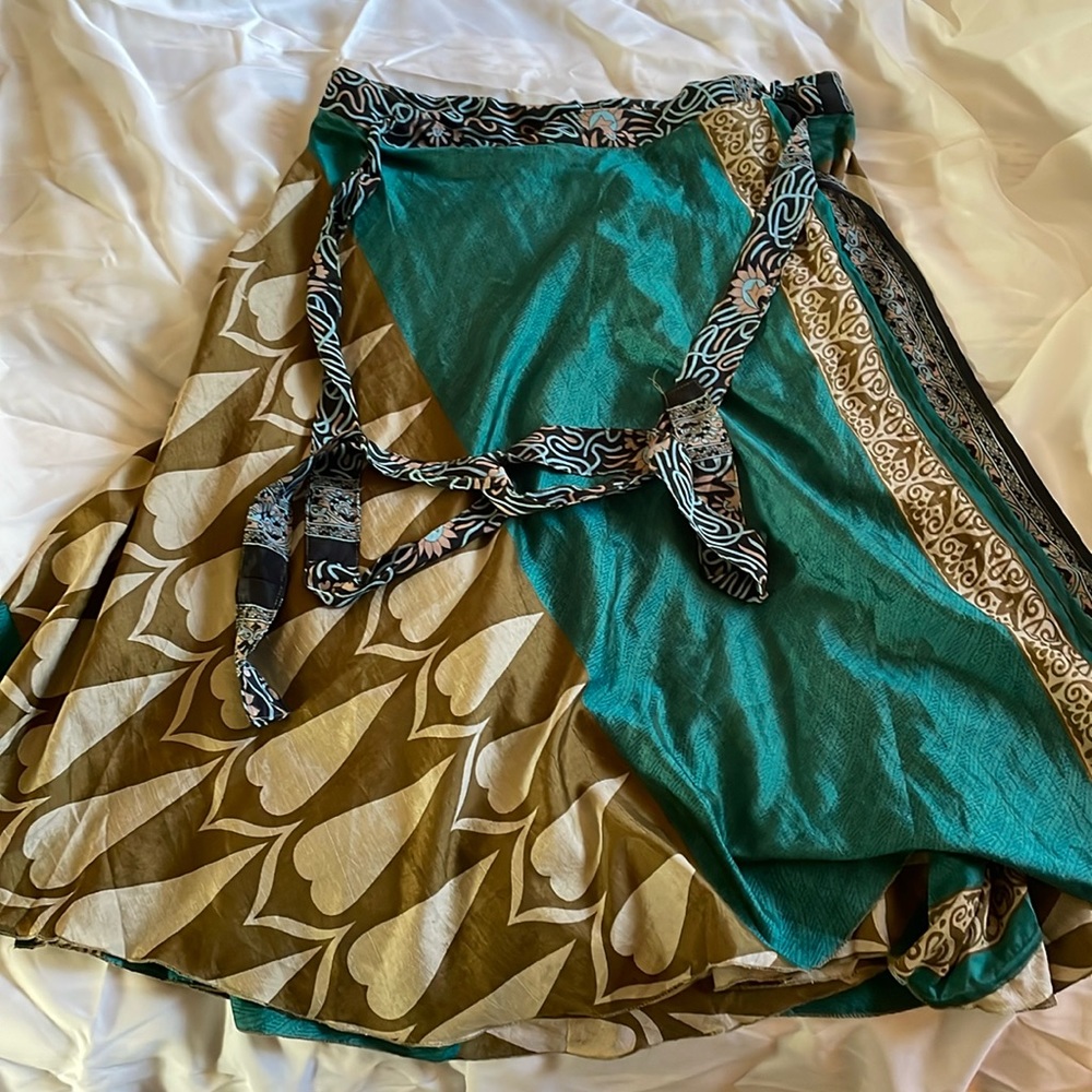 Darn Good Yarn sari wrap skirt